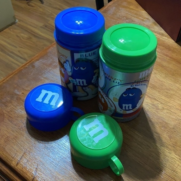 M&M’s Insulated Containers - Picture 4 of 7